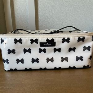 Kate Spade toiletry bag